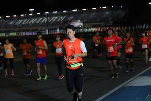 BIB: 11419, 42801
                            <button type="button" onclick="openModal(11488464)" class="btn btn-primary btn-sm float-right btn-popup" data-toggle="modal" data-target=".modal-high-quality">
                        <i class="fas fa-shopping-cart"></i> Add to Cart
                    </button>
                                            <button type="button" onclick="isThisMe(11488464, true)" class="btn btn-success btn-sm float-right btn-popup btn-isme hidden" data-toggle="tooltip" data-placement="bottom" title="นี่คือรูปของคุณใช่ไหม คลิกที่นี่เพื่อเอาเข้าอัลบั้ม">
                        <i class="fas fa-plus"></i> Add to album
                    </button>
                    <button type="button" onclick="isThisMe(11488464, false)" class="btn btn-warning btn-sm float-right btn-popup btn-isnotme hidden">
                        <i class="fas fa-ban"></i> Remove from album
                    </button>